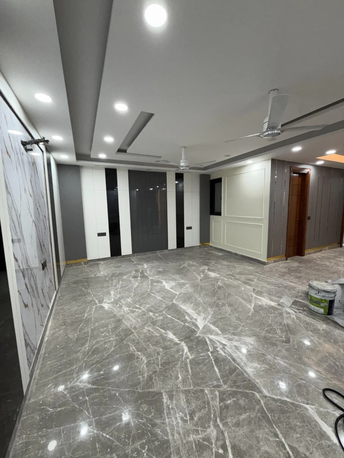 2 BHK Flat in Sector 86, Faridabad