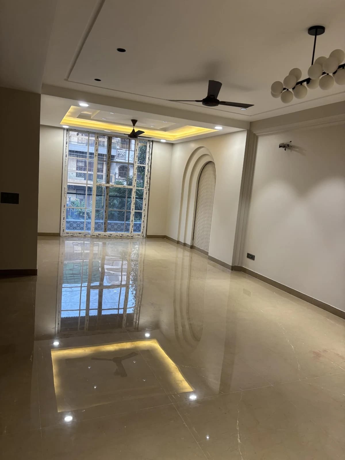 2 BHK Flat / Builder Floor in Sector 46, Faridabad