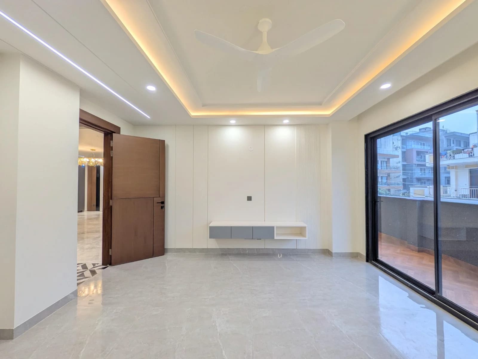 2 BHK Flat in Sector 76, Faridabad
