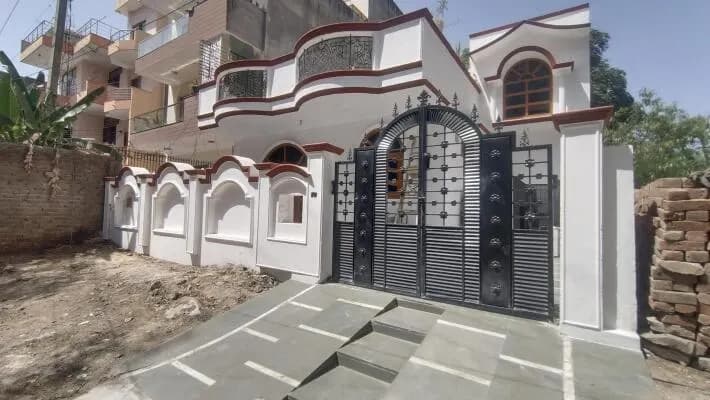 2 BHK Flat in Sector 86, Faridabad